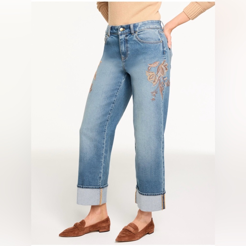 NWT Talbots STRAIGHT ANKLE CUFF EMBROIDERED JEANS - AUTUMN WASH SIZE 6 - Picture 1 of 8